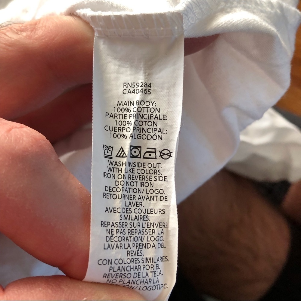 Children Place “I Graduated! 2022” white short sleeve graphic tee in size S (5/6 - Picture 5 of 5